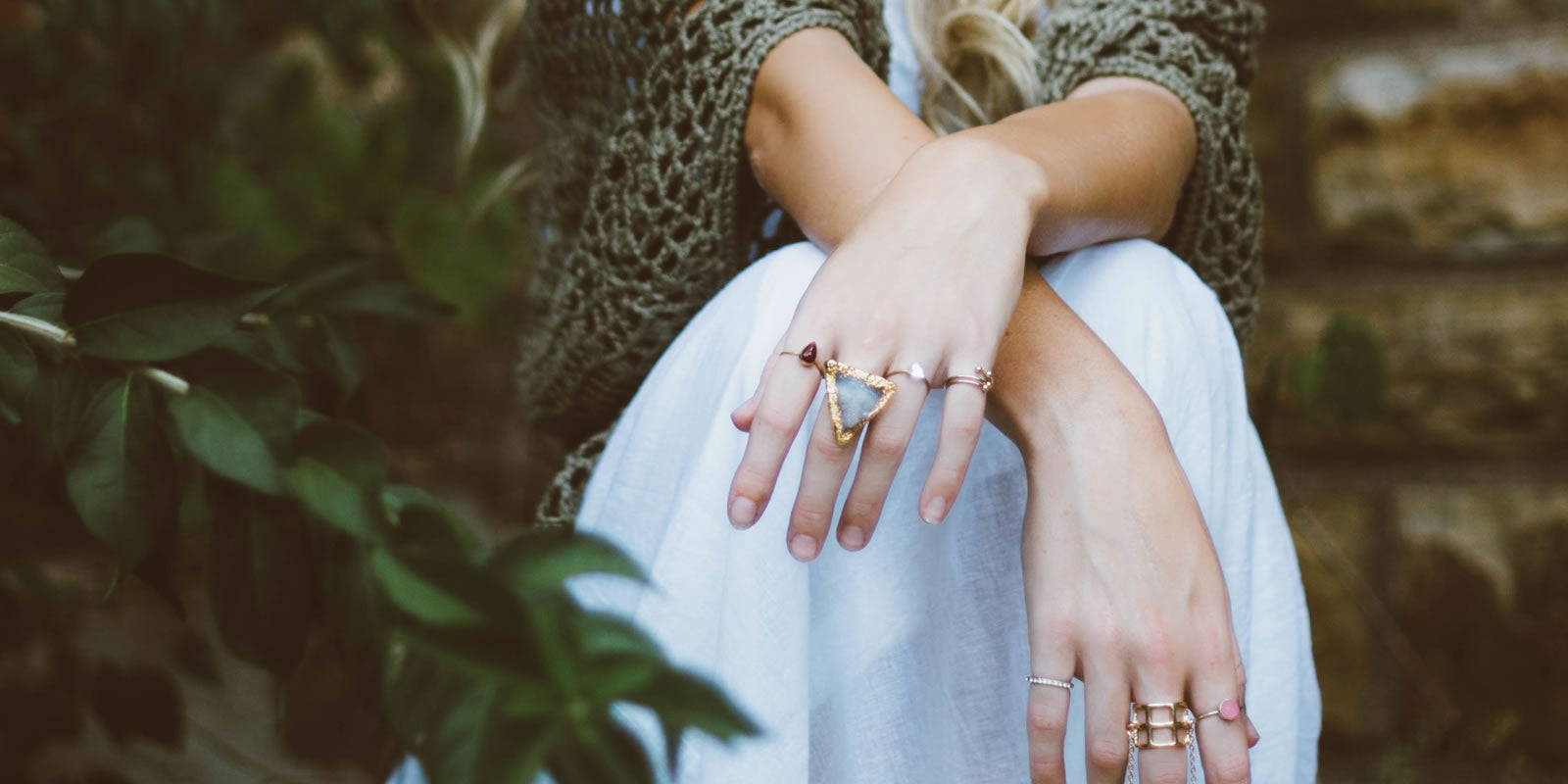 Expert Tips and Tricks for Maintaining Your Second Hand Gold Jewellery