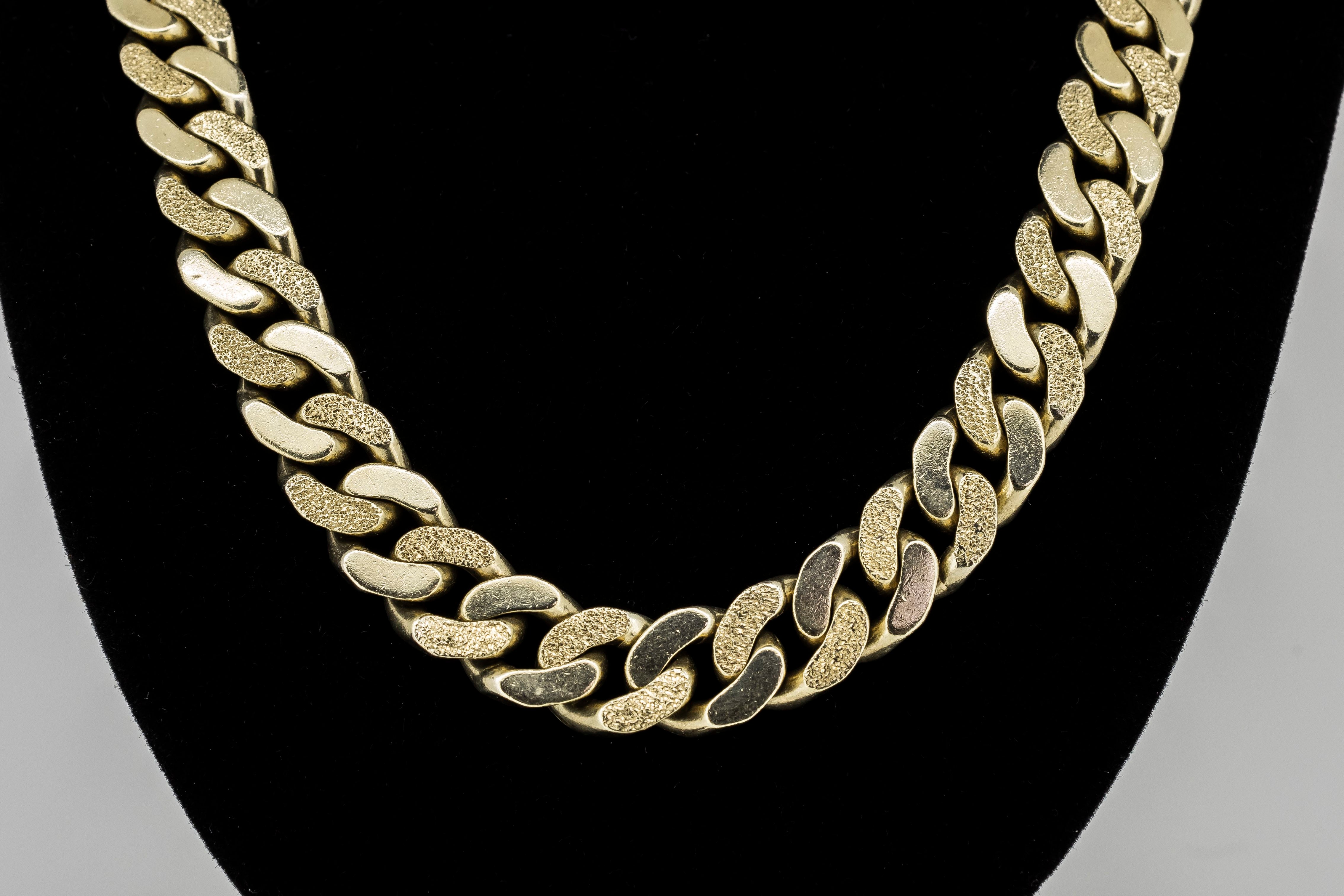 Mens Gold Chain Essentials: Styles & Care Tips