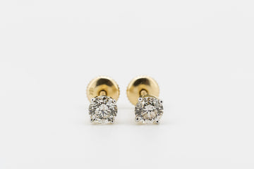 18CT GOLD DIAMOND STUD EARRINGS