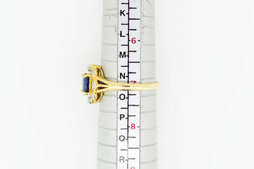 18ct Yellow Gold  Brilliant Blue Oval Sapphire Claw Setting and Diamond Ring #23579
