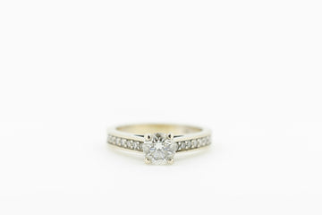 14CT Gold and diamond ring #27646