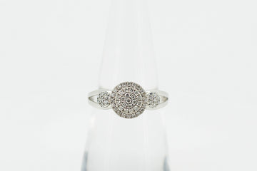 18ct White Gold Halo Diamond Ring #28024