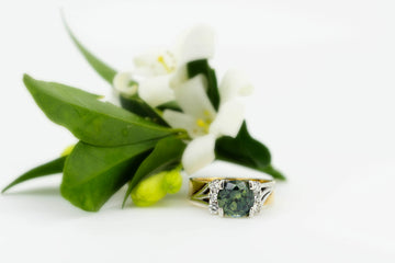 18ct Yellow Gold Blue/Green Topaz and Diamond Ring #28105-1