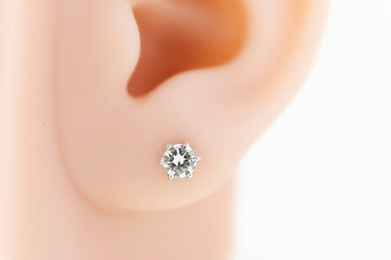 9ct White Gold Diamond Earrings With Screw Butterfly Backs #34957