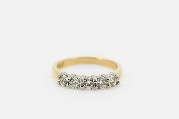 18CT YELLOW GOLD AND WHITE GOLD DIAMOND RING