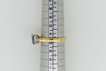 18ct Yellow Gold Blue Tanzanite Ring With Two Side Accent Diamonds #9348