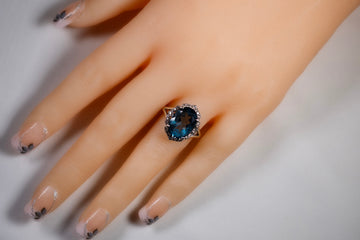 9ct White Gold Blue Topaz and Diamond Ring #9364