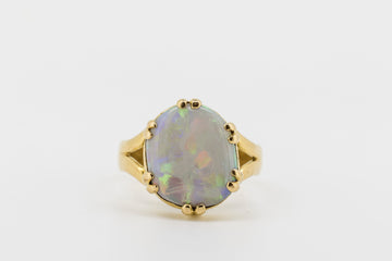 22CT GOLD AND OPAL ANTIQUE RING