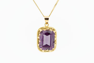 18ct Yellow Gold Rectangle Amethyst Pendant with Claw Setting #1186