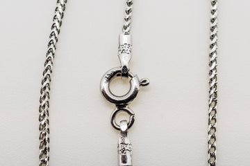 18CT White Gold Italian Made Diamond Pendant and Necklace  #2089