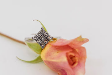 18CT White Gold Diamond Ring #25988-94