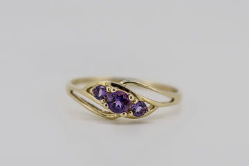 9ct Yellow Gold Amethyst Ring #103