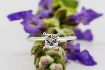 18CT White Gold and Diamond Ring  #JADR #JAMES ALLAN
