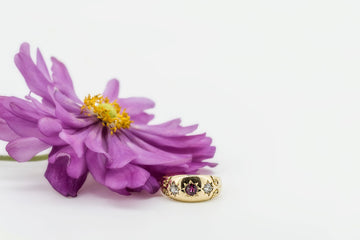 18ct gold ring with ruby and diamonds