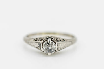 ANTIQUE 18CT WHITE GOLD RING WITH OLD MINE CUT DIAMOND