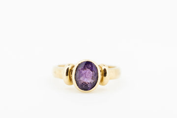 9CT Gold and amethyst ring #27719