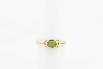 9CT Yellow Gold ring with Green Peridot Stone # 27783