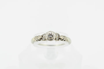 18ct White Gold Vintage Ring With Diamonds #27645