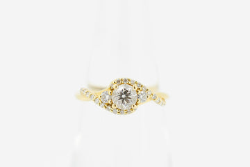 18ct Yellow Gold Diamond Ring  #28133-2