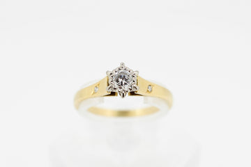 18ct Yellow Gold Solitaire Diamond in Prong Setting #28133