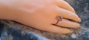 14CT ROSE GOLD DIAMOND AND MORGANITE RING