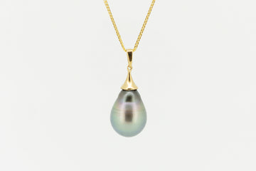 14ct Yellow Gold Dark Opal Pendant and Necklace #8378