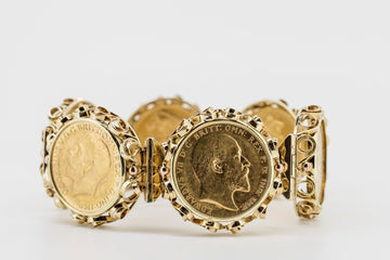 GOLD SOVEREIGN BRACELET