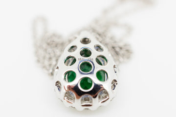 18ct white gold necklace with Lab created emerald and diamonds #synthem