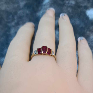 9ct Gold Ring with Garnet Stones #2g9ct3