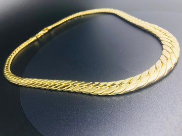 18ct Gold Necklace Hollow Graduated Double Link Chain