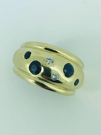 ON SALE! 9ct Gold Ring with Sapphire and Diamond