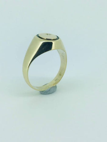 9ct Gold Onyx and Diamond Ring 1029