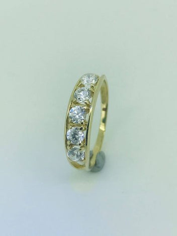 9ct Gold Cubic Zirconia Ring 1061