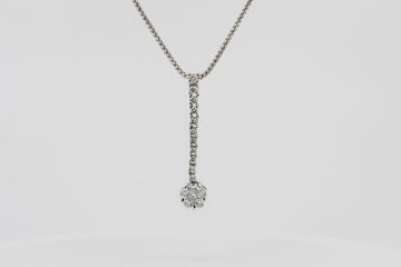 18CT WHITE GOLD ITALIAN MADE DIAMOND PENDANT AND NECKLACE