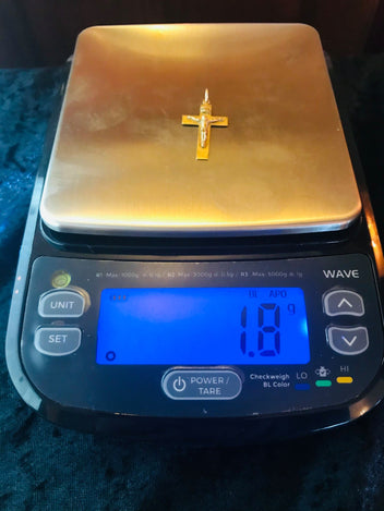 9ct Gold Crucifix 1146