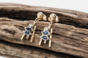 16CT GOLD SAPPHIRE AND DIAMOND EARRINGS