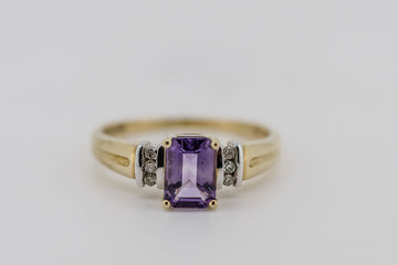 9ct solid gold Amethyst a diamond ring