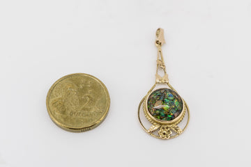 9CT GOLD OPAL PENDANT