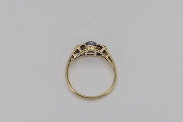 9ct solid yellow gold ring