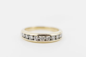 9ct diamond ring