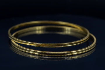 22CT YELLOW GOLD BANGLES