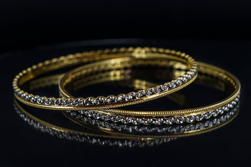 22CT GOLD BANGLES