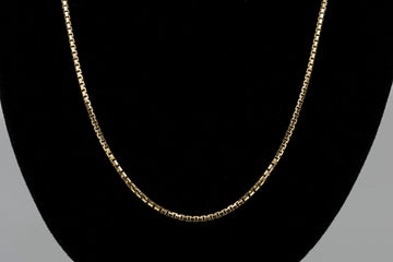 18CT GOLD BOX CHAIN