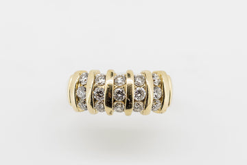 14CT GOLD DIAMOND RING