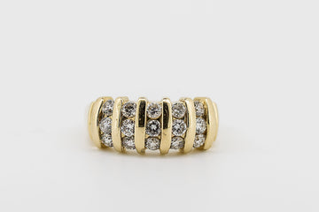 14CT GOLD DIAMOND RING