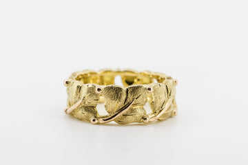 18CT GOLD ITALIAN DESIGNED AND MADE RING