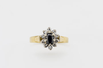 18CT GOLD SAPPHIRE AND DIAMOND RING