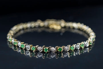 9ct yellow gold and emerald bracelet