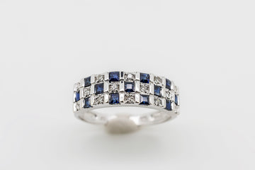 18CT WHITE GOLD DIAMOND A SAPPHIRE RING