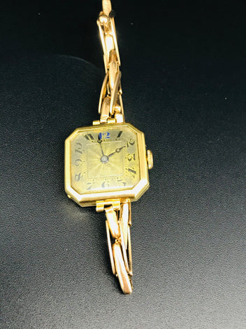 Vintage ladies 9ct gold watch